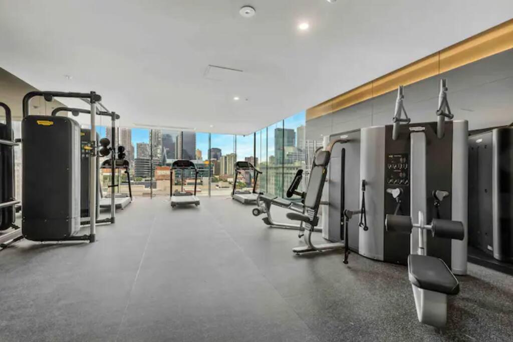 Comfy 2 Bed Apartment In The Heart Of Melbourne Bagian luar foto